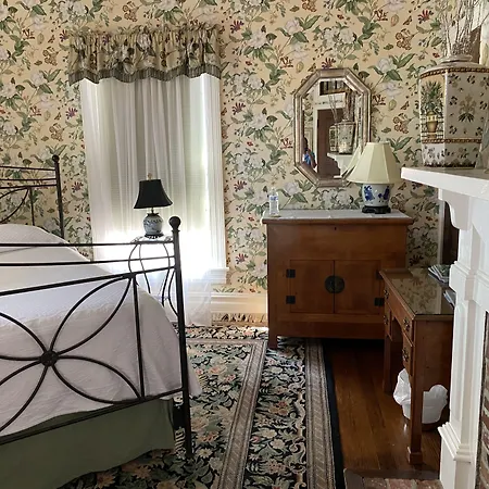 Hanna House Bed & Breakfast-2